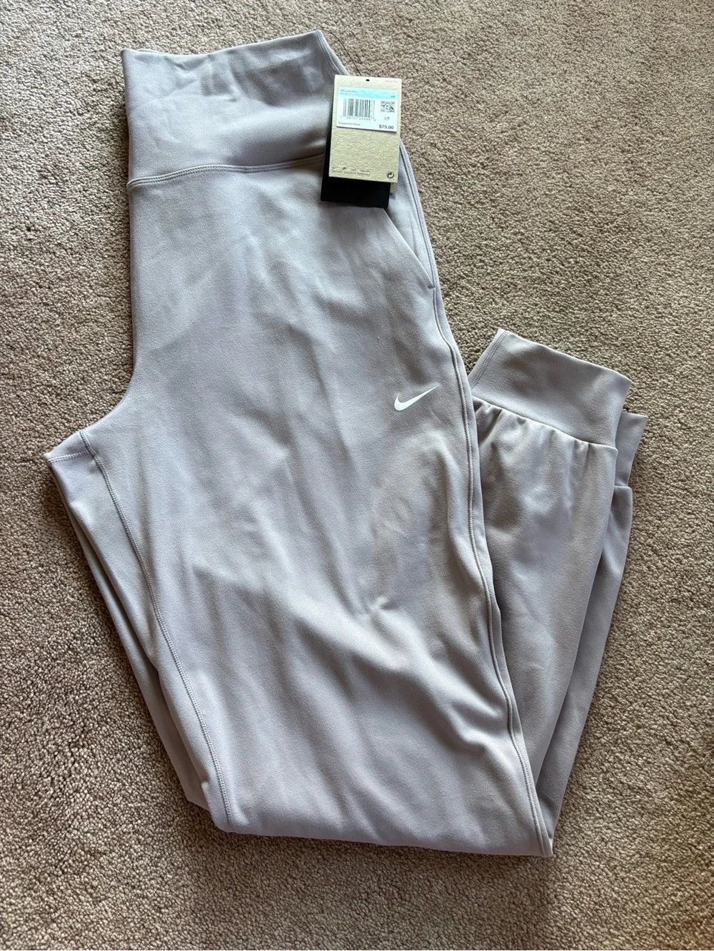Nike Womens HR Lavender Jogger Sweatpants size medium NWT